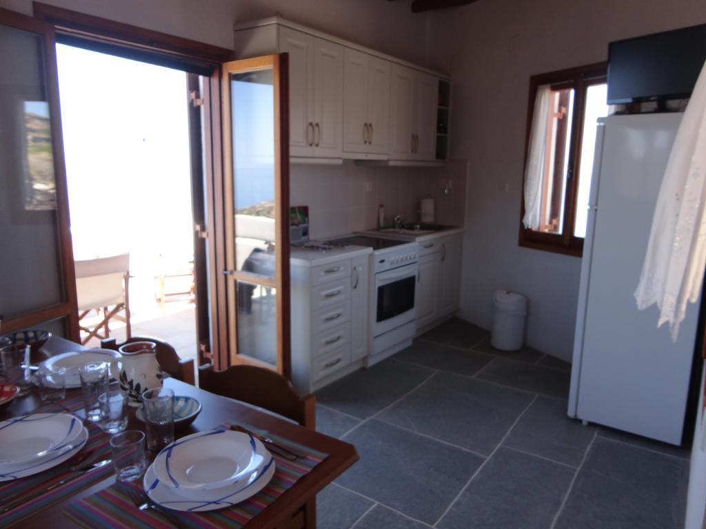 Villa Thori At Poulati Sifnos Artemonas Eksteriør billede